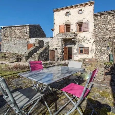 Casa vacanze Gîte Mareugheol, 3 pièces, 4 personnes - FR-1-630-112 *
